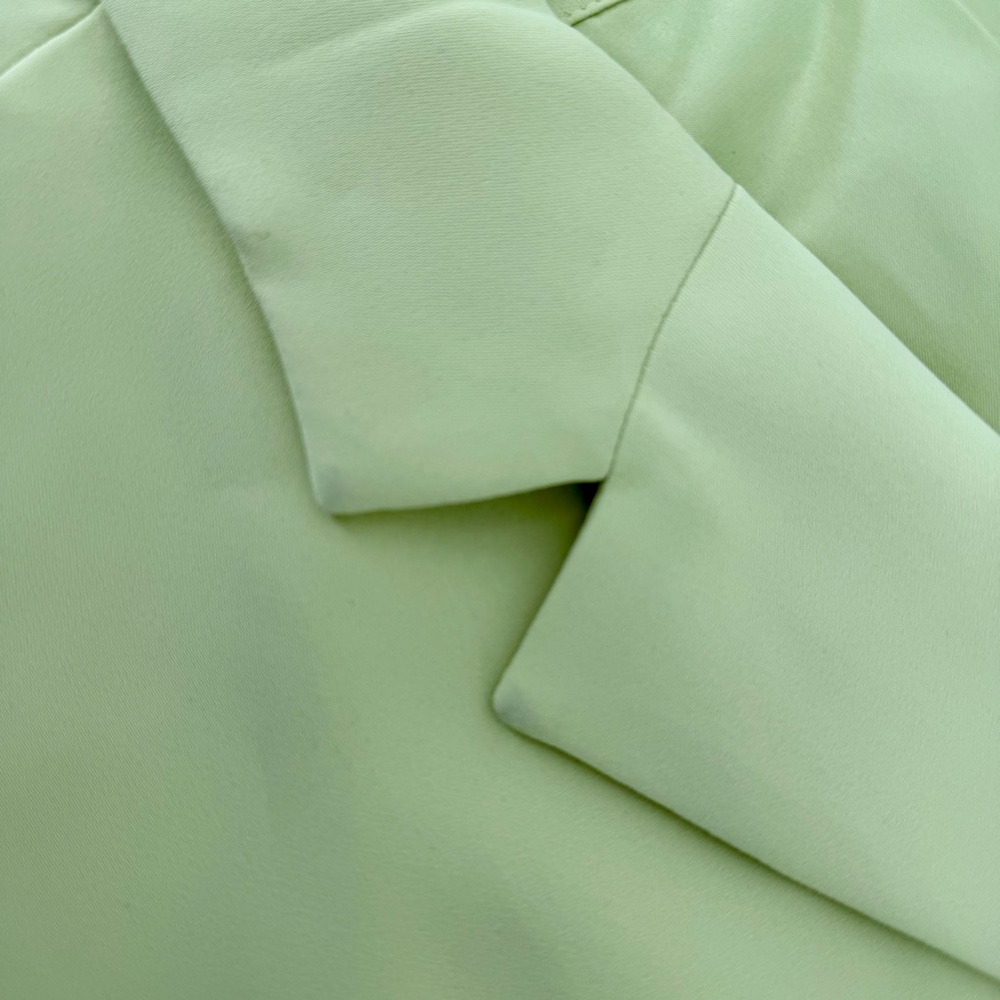 NWT Chico's Ruched Sleeve Blazer Notched Lapel Frozen Lime Size 14 (Chico's 2.5) - Picture 9 of 9